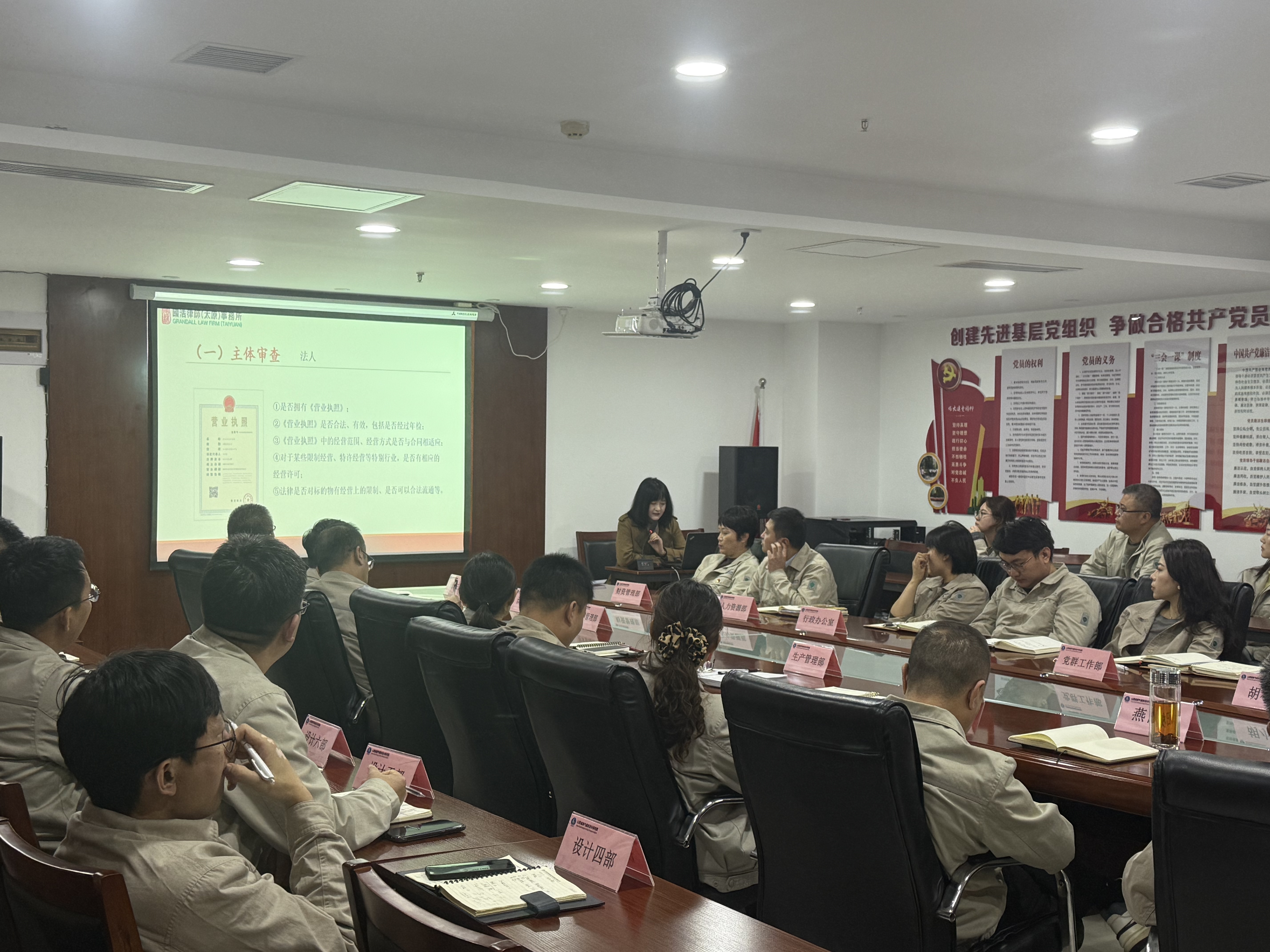 5af12dc46de14106cd670992d9d9a250.jpg 5af12dc46de14106cd670992d9d9a250.jpg